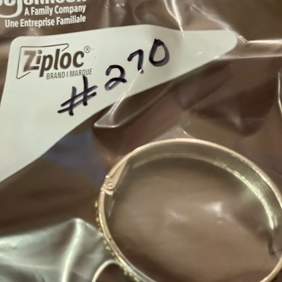 Cuff Bracelet - Picture 5 of 5